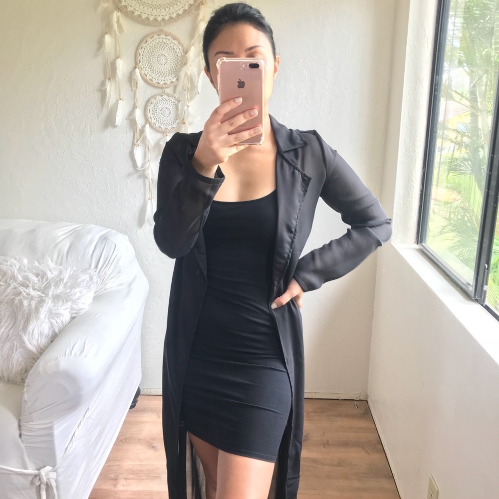 NADIA in black